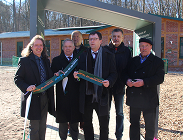 Schulbauernhof macht Tiergarten zum außergewöhnlichen Lernort im Grünen Schulbauernhof macht Tiergarten zum außergewöhnlichen Lernort im Grünen