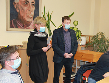 Lehrer:innen der städtischen Schulen in Neustrelitz erhalten digitale Endgeräte Lehrer:innen der städtischen Schulen in Neustrelitz erhalten digitale Endgeräte